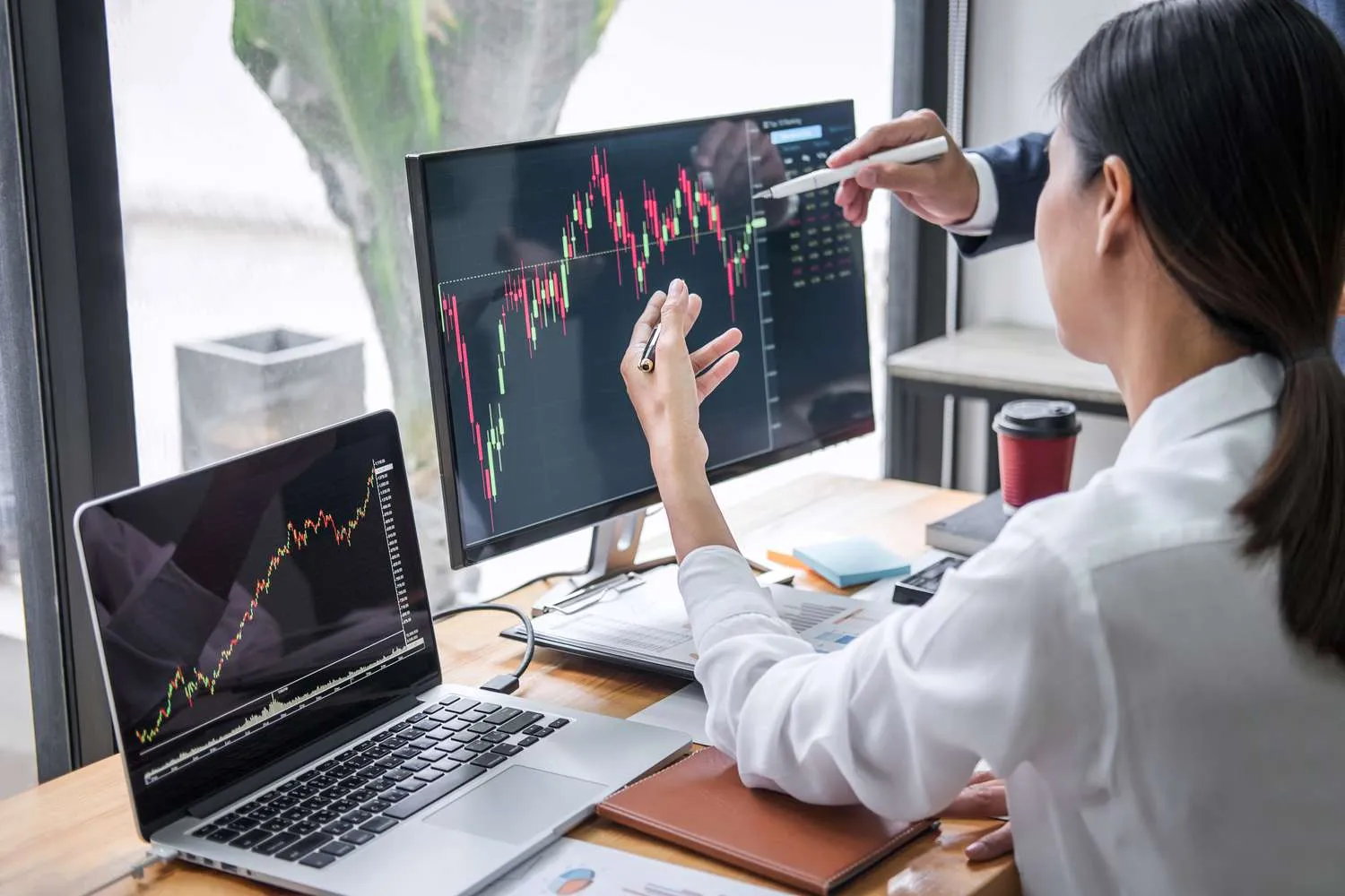 investing in ETFs in Canada