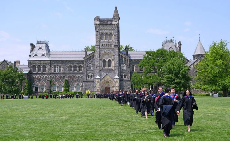 canadian colleges are adapting to the future job market