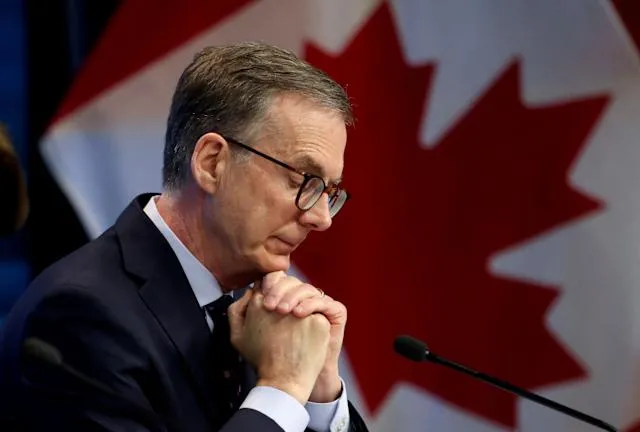 bank of Canada holds interest rate